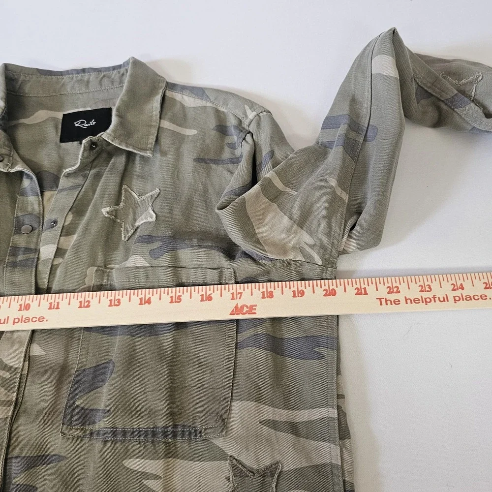 RAILS Marcel Sz Small Sage Camo Snap Front Button Long Sleeve Stars Shirt Jacket